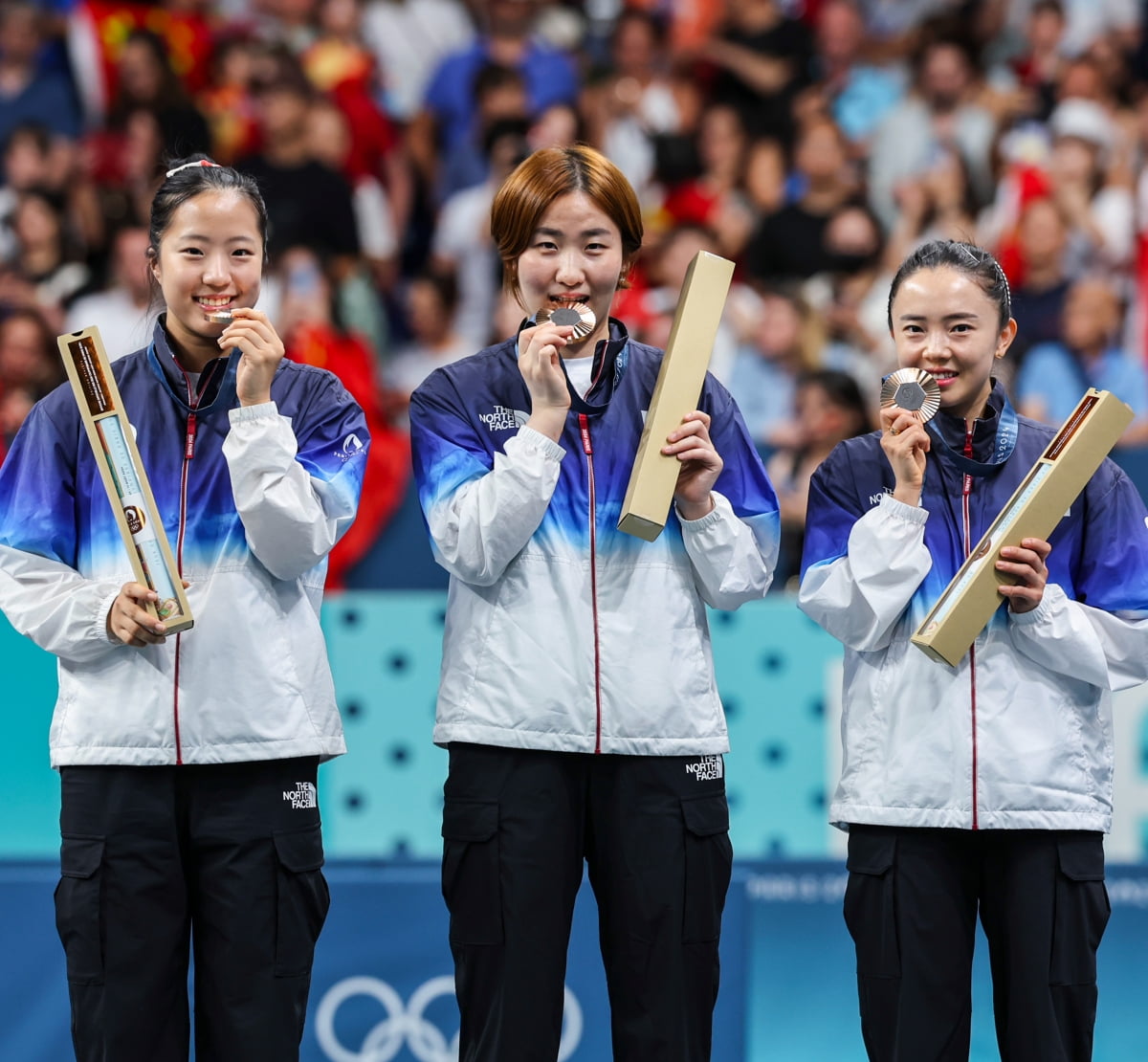 欧冠本周最佳阵容：弗拉霍维奇、大马丁、拉菲尼亚在列