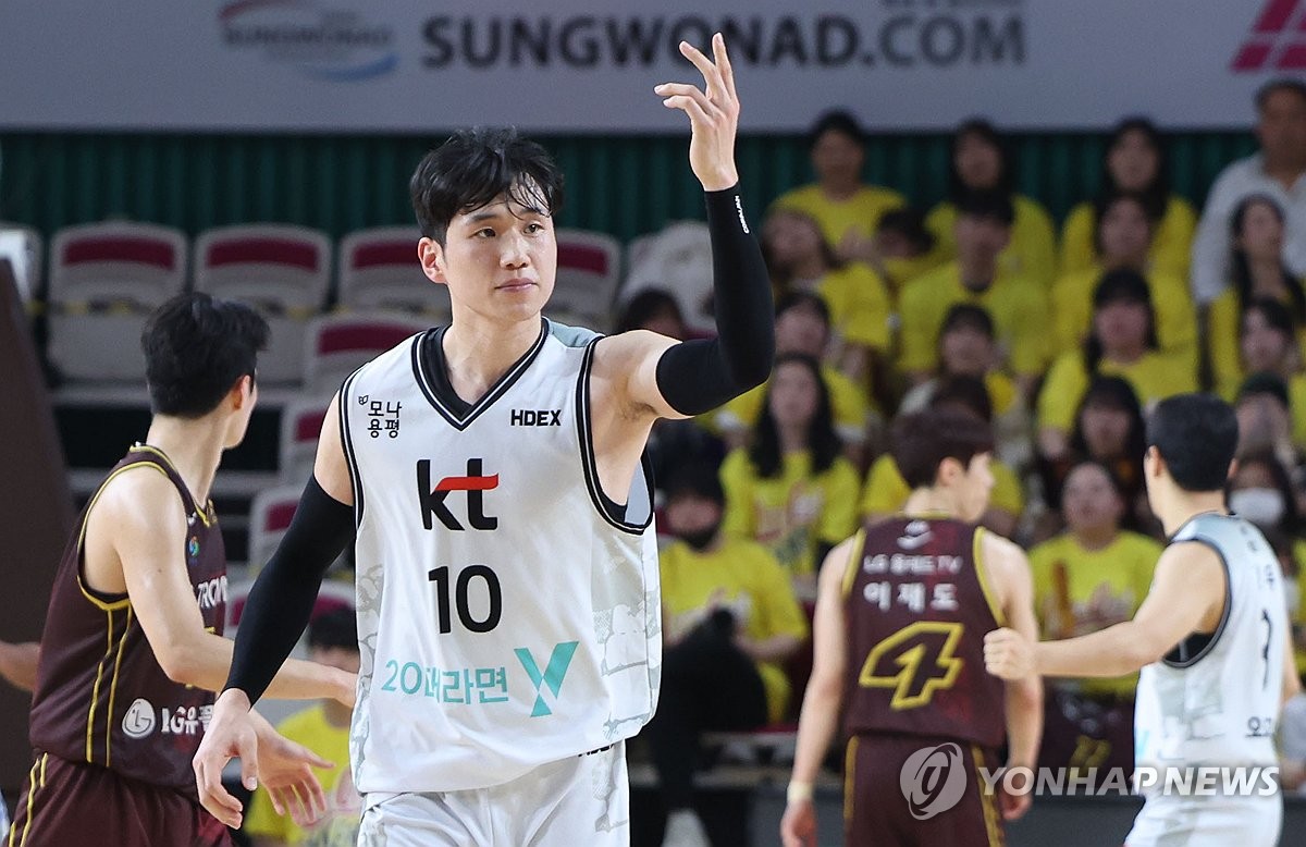 队报记者：吉达联合已与阿贾克斯就签下贝尔温达成协议