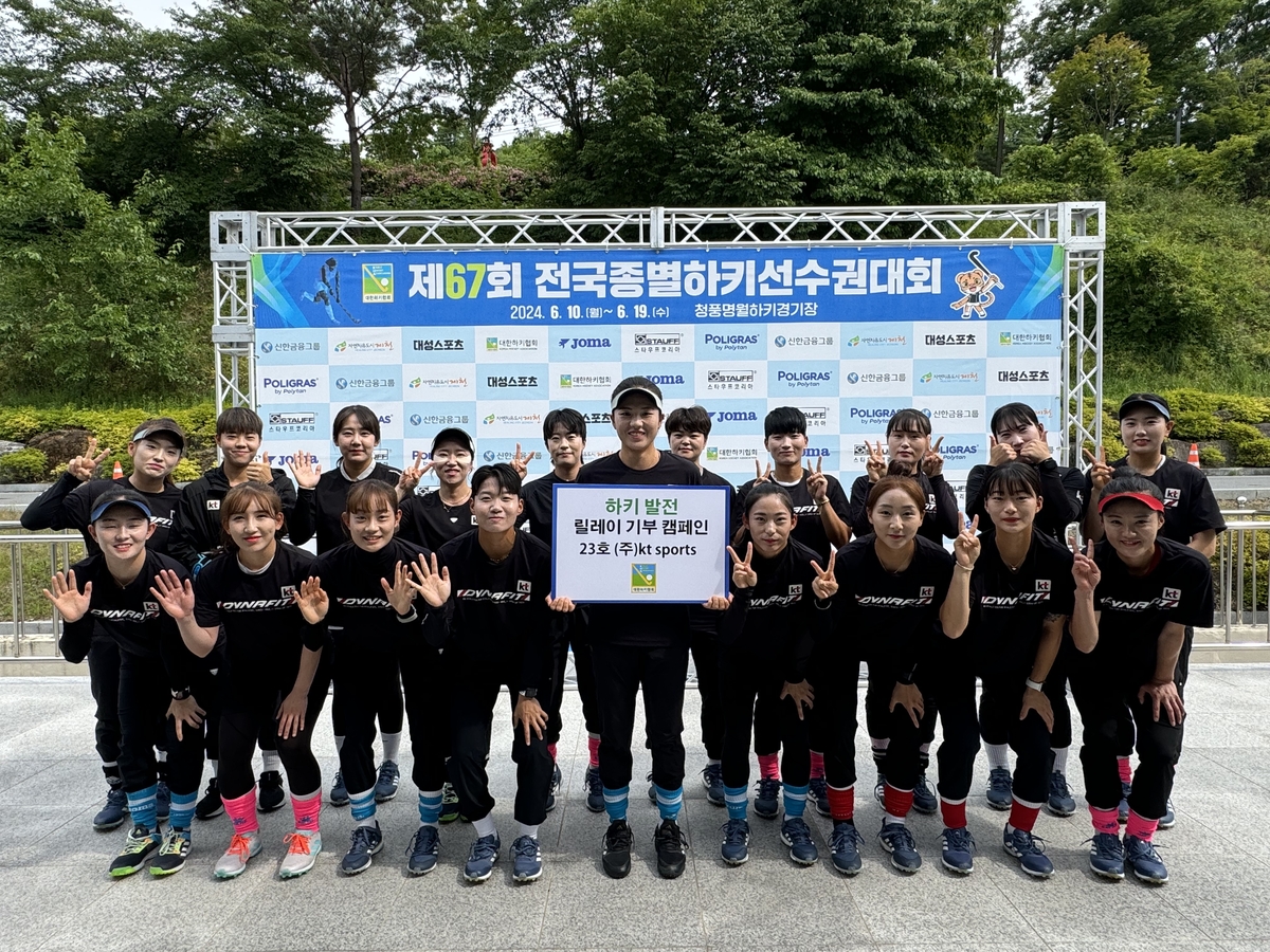 轰32分14板10助！詹姆斯梦回巅峰破纪录，湖人三连胜升西部第一