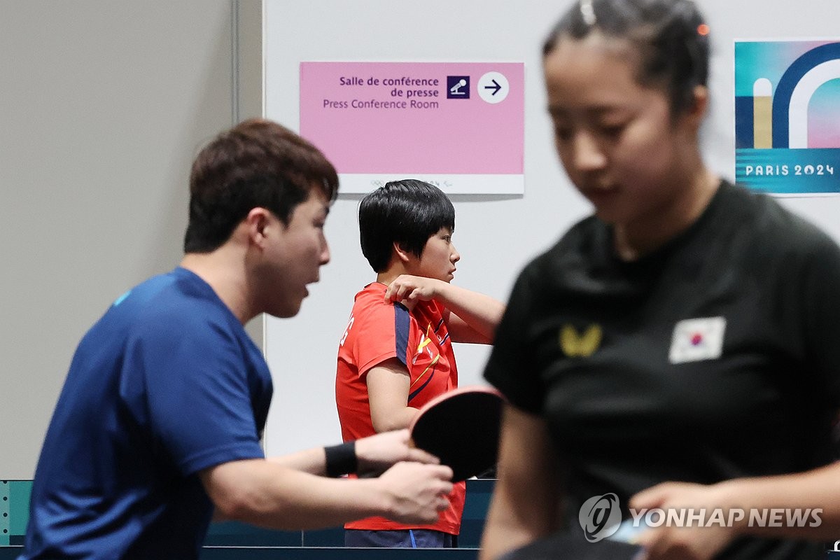 西媒：巴萨正加紧谈判 欲年内与德容完成续约